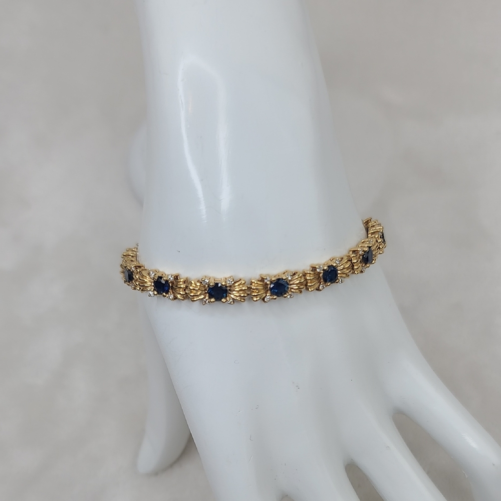 Vintage Luxe Dainty Feminine 14K Yellow Gold/Blue Sapphires Tennis Link Bracelet